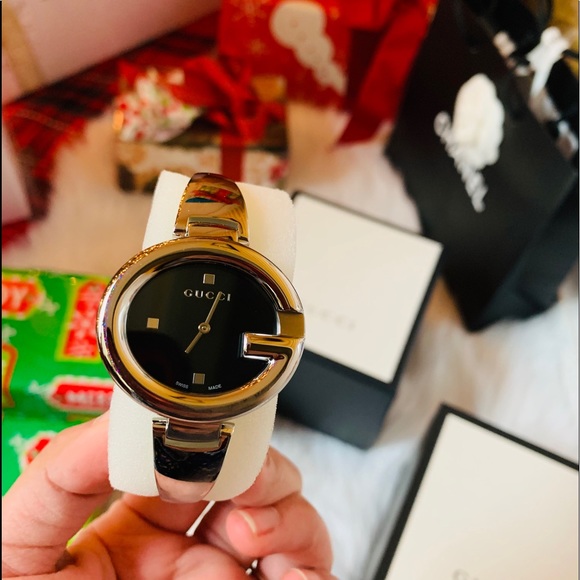 Gucci Guccissima Bangle Watch 
